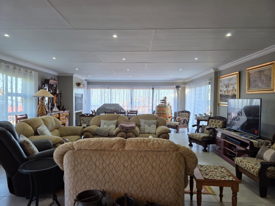 3 Bedroom Property for Sale in Dana Bay Western Cape